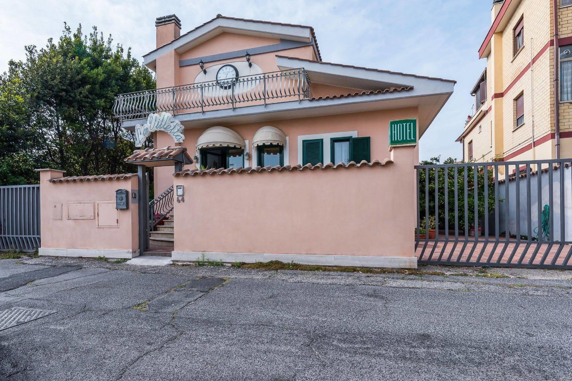 Hotel La Villetta Фьюмичино Экстерьер фото